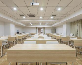 Hanting Express Weifang Dongfeng East Street - Weifang - Ristorante