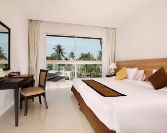 Kantary Beach Hotel Villas & Suites - Khao Lak