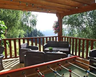 VVF Aubrac - Cottage 1 room 2 people - Chaudes-Aigues - Balcony