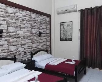 New Palace Hotel - Cairo - Bedroom