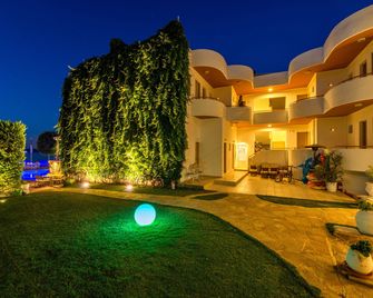 Oasis Scala Beach Hotel - Skala