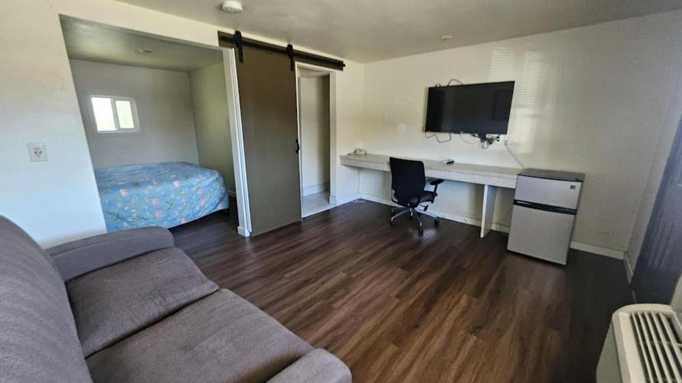 Townhouse Del Rancho Motel Portland Oregon 205