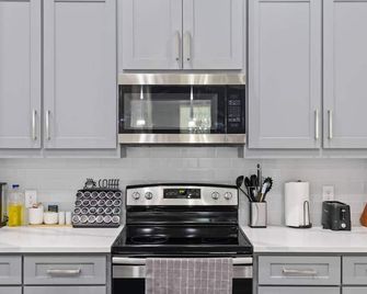 Welcome 2 Dallas - 4 Miles to Downtown - Updated! - Dallas - Cocina