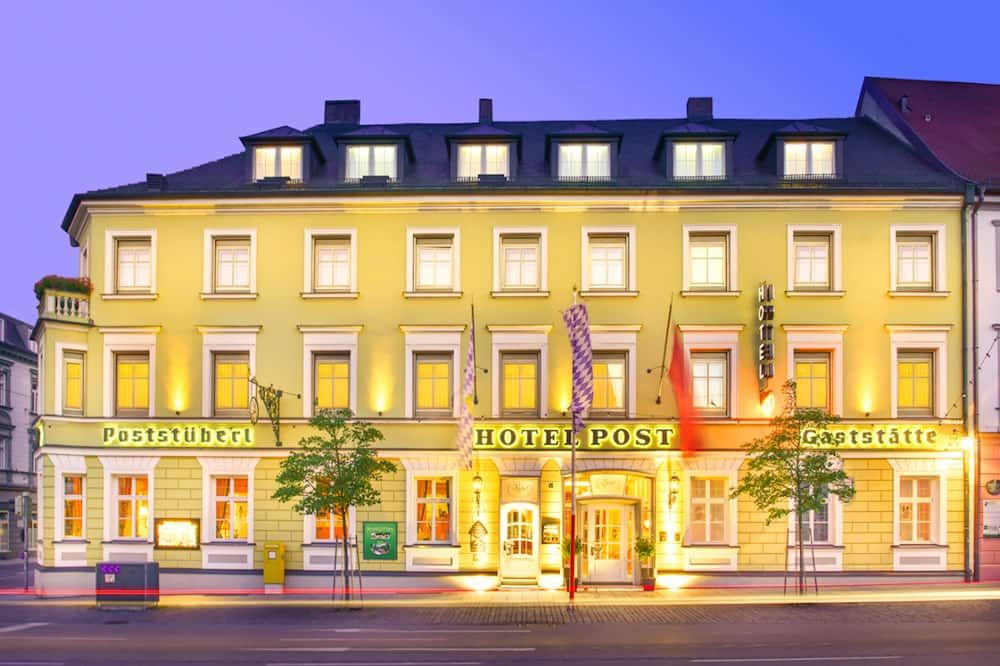 Romantik Hotel zur Post - Fürstenfeldbruck - Gebäude