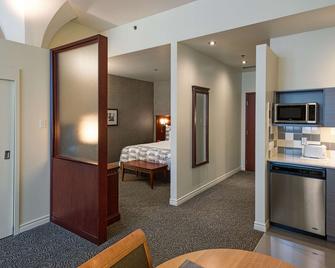 Le Square Phillips Hotel And Suites - Montreal - Quarto