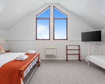 Quingilli Luxury Chalet 2 Bedroom - Ravensbourne - Chambre