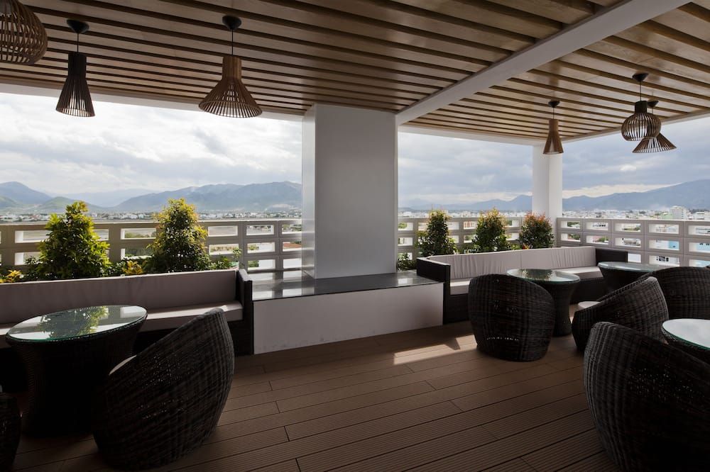 جولدن هوليداي هوتل نها ترانج