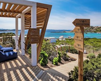 Hotiday La Maddalena - La Maddalena - Balkón