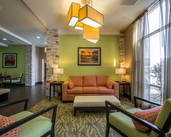 Comfort Inn Sylva - Cullowhee - Dillsboro - Living room