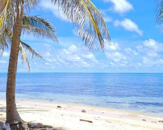 Paradise Caribbean Holidays House - Big Corn Island