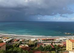 Unobstructed Marvelous front row Sea View condo - Scalea - Playa