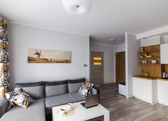 Apartamenty Bema od WroclawApartament-pl - Wroclaw - Living room