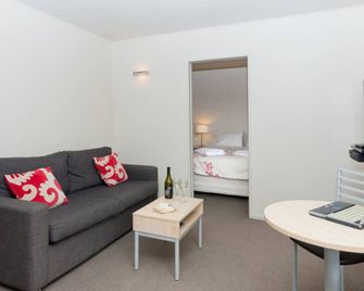 Alpine-Pacific Holiday Park - Kaikoura - Huiskamer