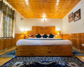 Cascade Mountain Retreat Manali - Manali - Bedroom
