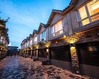 Yilan East Motel - Yilan City - Outdoors view