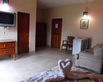 Hotel el Pueblito de Fortin - Fortín de las Flores - Wohnzimmer