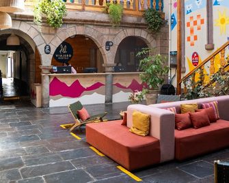 Viajero Cusco Hostel - Cusco - Recepción