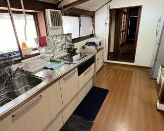 古民家一棟貸・完全貸切・プライベートサウナOld Folk House・Private Sauna - 小城市 - キッチン