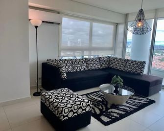 Miramar I Comfortable 1bdr With Park View - Panama City - Living room