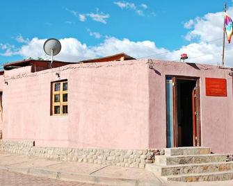 Hostal Siete Colores - San Pedro de Atacama - Byggnad