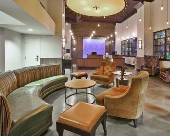 Fairfield Inn & Suites by Marriott Milwaukee Downtown - Milwaukee - Lounge