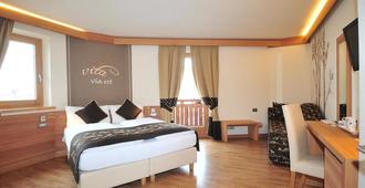 Hotel B&B Bondi - Livigno - Bedroom