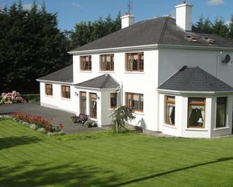 Millhouse Bed & Breakfast - Ballymote - Building