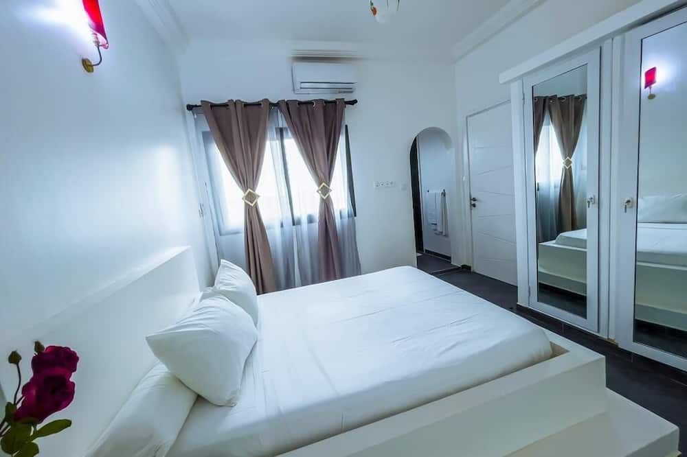 Kapinga's House - Saly - Bedroom