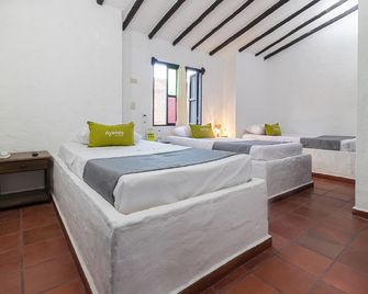 Hotel Hacienda Real - וילהויצ'נסיו - חדר שינה