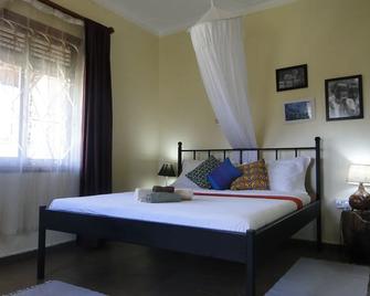 Carpe Diem Guesthouse - Entebbe - Habitación