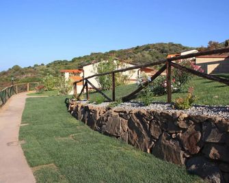 Hotel Pedra Ruja - Budoni - Venkovní prostory