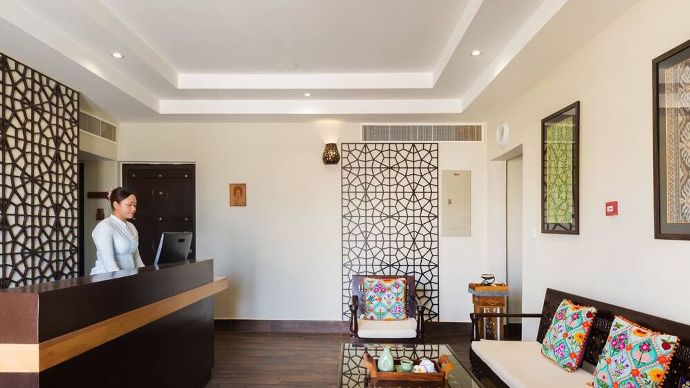 Desert Nights Resort