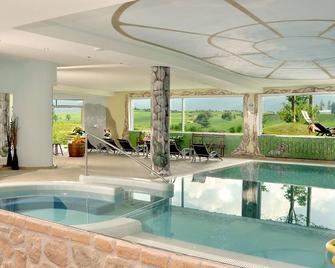Hotel Rosa Resort - Cavareno - Pool