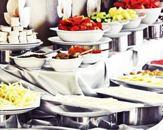 Bayazit Hotel - İskenderun - Buffet