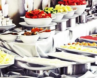 Bayazit Hotel - İskenderun - Buffet