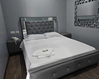 Hotel Residencial La Malvarrosa - Panama Stadt - Schlafzimmer
