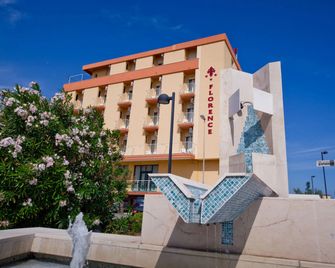 Hotel Florence - Marotta - Edifício