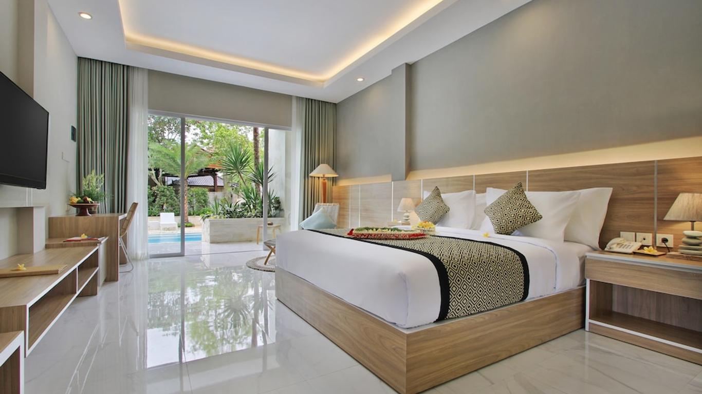 Tapa Tepi Kali Canggu