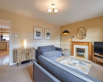 Host & Stay - Wood Street Cottage - Barnard Castle - Living room