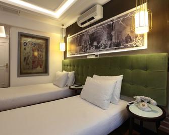 Hotel Niles Istanbul - Istanbul - Bedroom