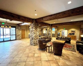 Mt Cb Base Ski In-Out With King Bed, Hot Tub, Pool & Kitchen & No Resort Fee! - Crested Butte - Lobby