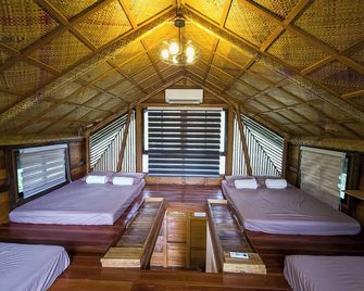 Daya Farm and Adventure - Banaybanay - Bedroom