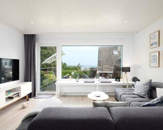 Blauer Blick Pamir - Laboe - Wohnzimmer