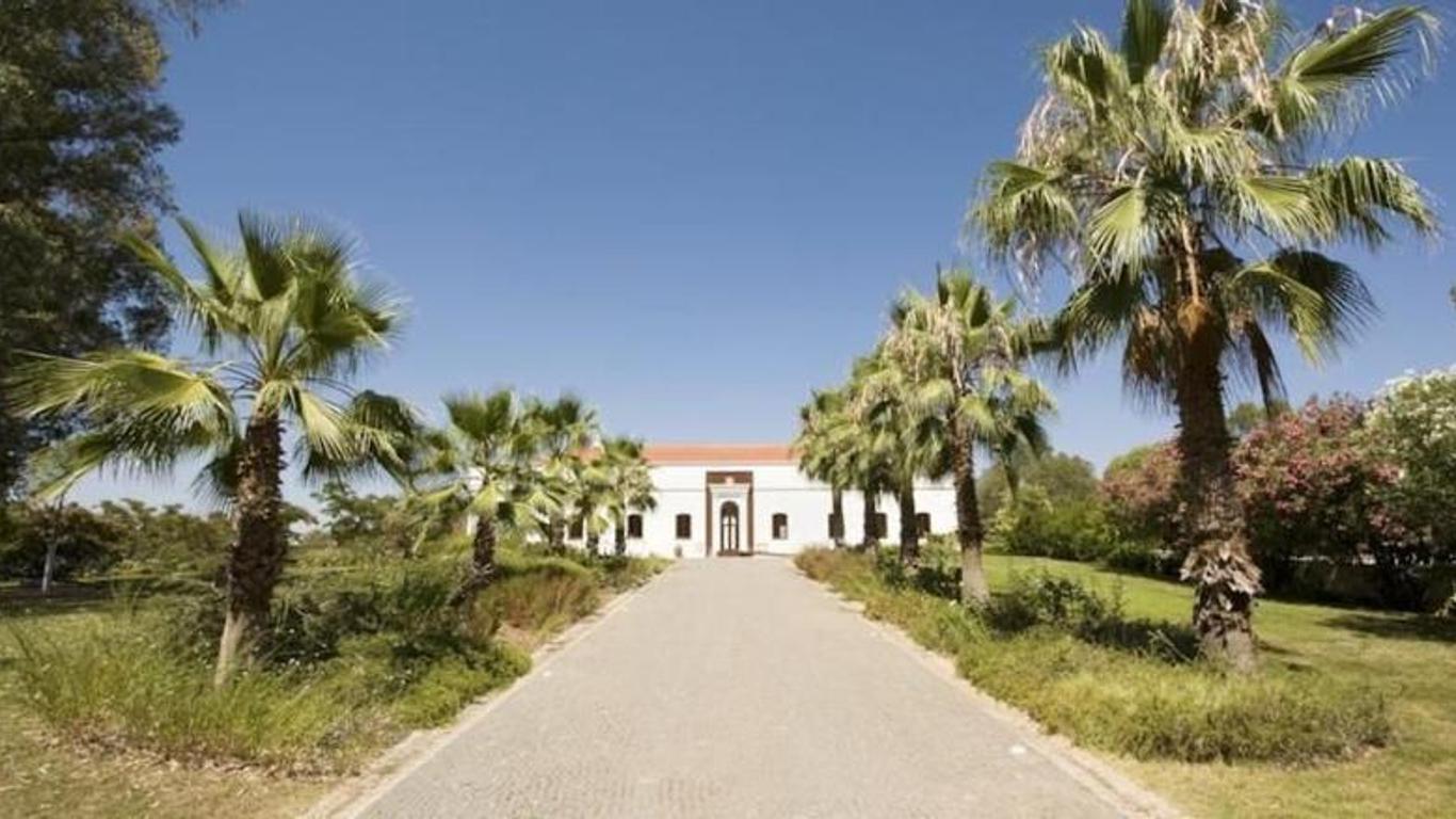 알렌테주 스타 호텔 - 사오 도밍고스 / 메르톨라 - 두나 파르크 그룹