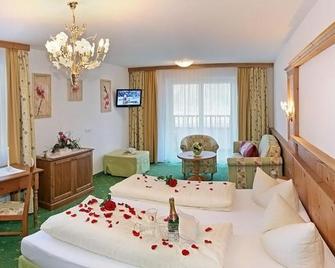 Almhof Lackner - Ried im Zillertal - Bedroom