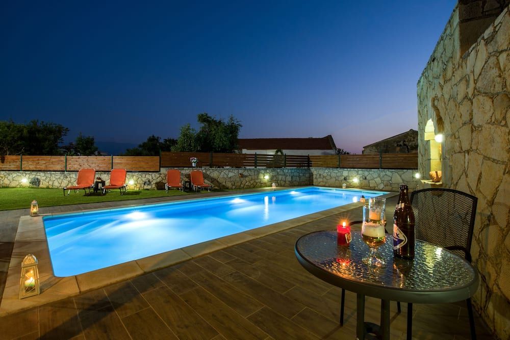 Skandalis Traditional Suites - Chorafakia - Piscina