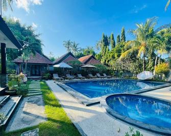 Mutiara Bali - Manggis - Pool