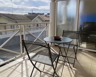 Spacious apartment in La Teste-de-Buch - La Teste-de-Buch - Balcon