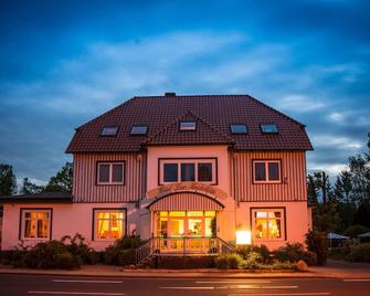 Gästehaus Südheide - Hambühren - Edificio