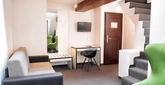 Bsmart Motel Basel - Basilea - Sala de estar